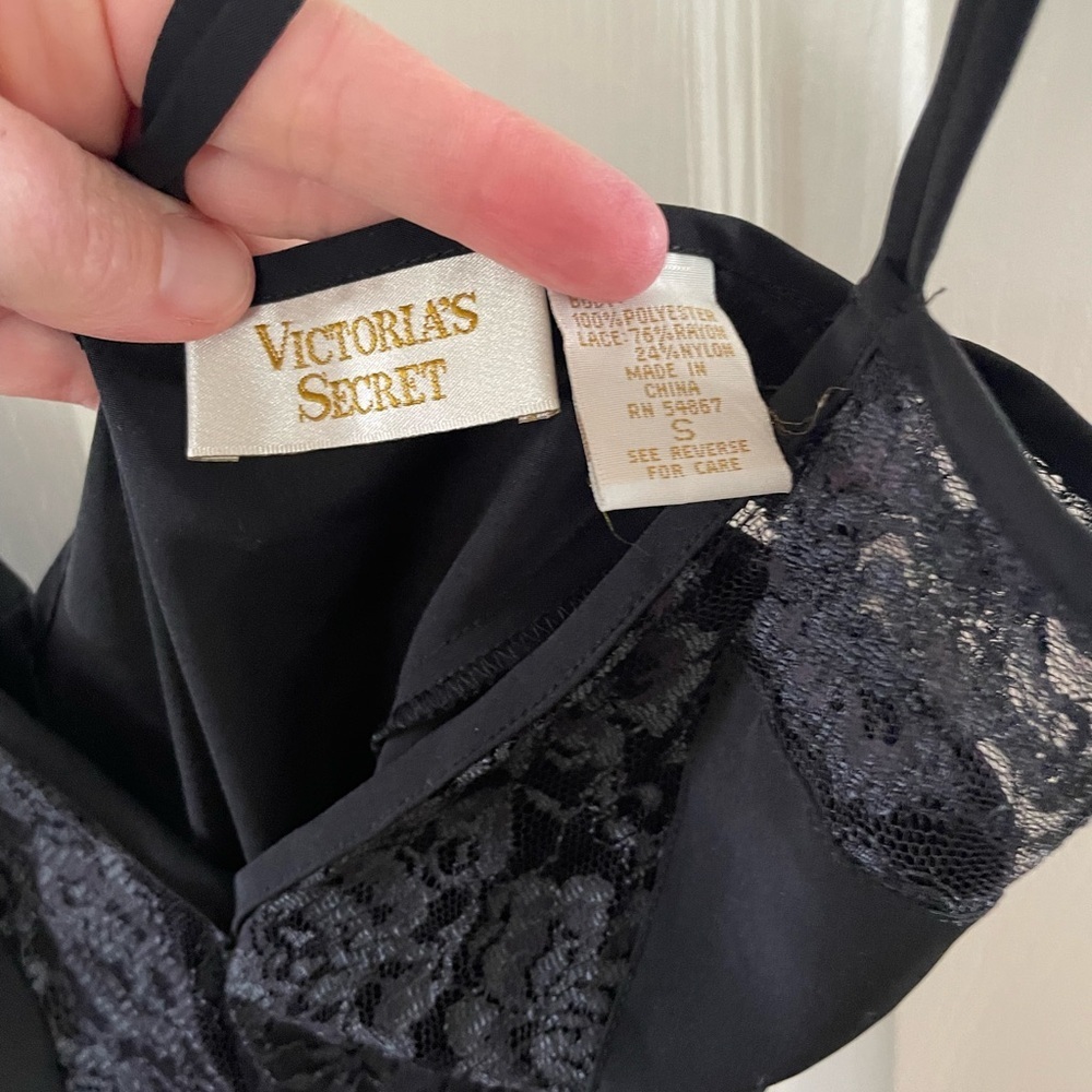 Victoria's Secret Black Lace Slip Dress Nighty Lingerie - Picture 2 of 3